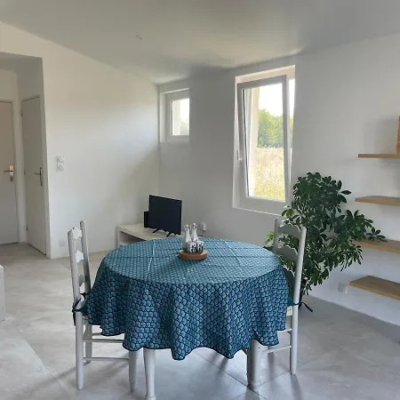 Prechacq-Les-Bains Lägenhet *